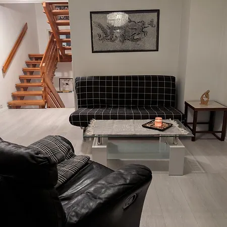 Innholdsrik Leilighet Med Hage Stavanger